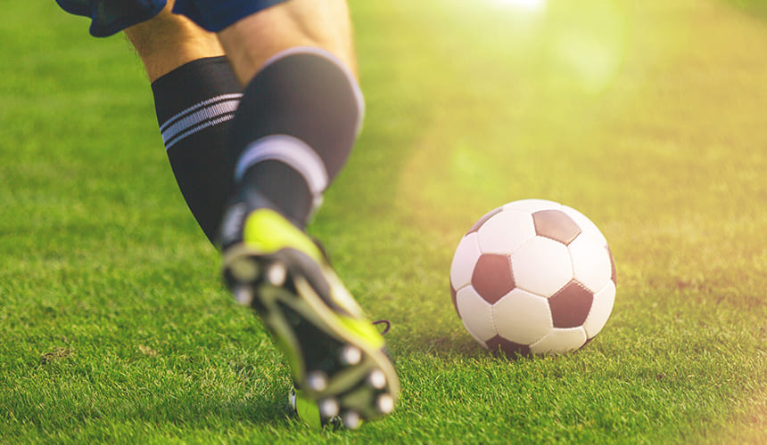 サッカー支援